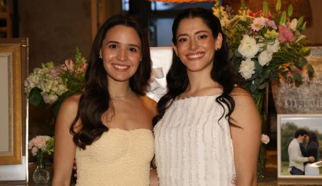  Paola Cano y Karina García.
