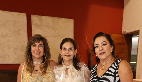  Florencia Soberanis, Luchi Castelo y Nina García.