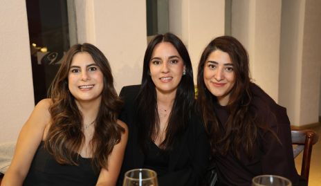  Lu Castelo, Andrea Espinosa y Pili Villanueva.