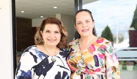  Bertha Navarro de Zapata y Andrea Díaz Infante.