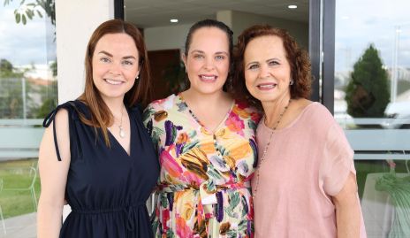  Ali Díaz Infante, Andrea Díaz Infante y Nena Dávila.