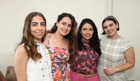  Anyul Zapata, Marcela Zapata, Pilar Zapata y Ximena Zapata.