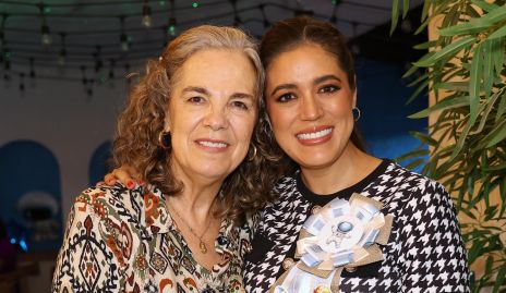  Claudia Neumann y Claudia Martínez.
