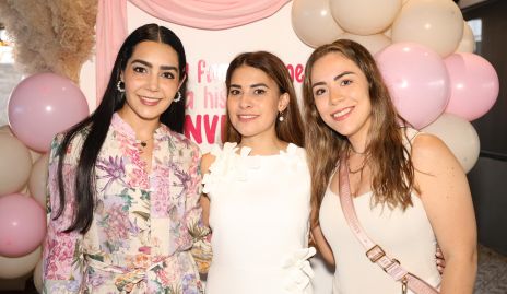  Paola Arpayán, Daniela Reverte y Romina Reverte.