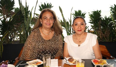  Alicia Narváez y Cony Cuéllar.