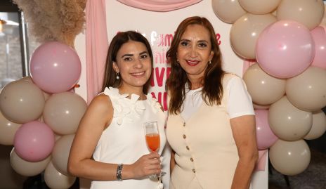  Daniela Reverte y Raquel González.