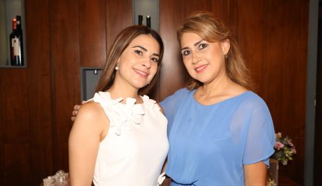 Daniela Reverte y Lila Pañola.