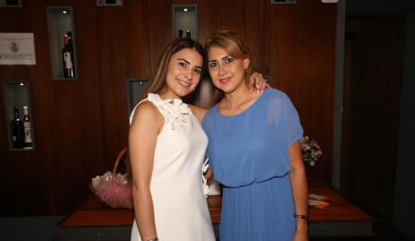  Daniela Reverte y Lila Pañola.