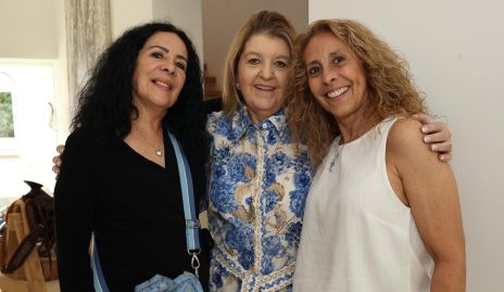  Concha Quilatán, Lupe Pérez y Lucila Gaviño.
