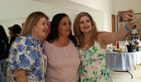  Luz Elena Solana, Tita Meade y Silvia Foyo.