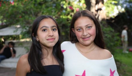  Marina Córdova y María Emilia Delgado.