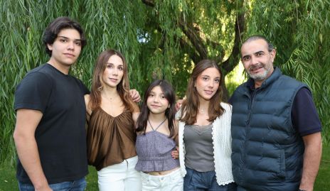 Wilhelm Stevens, Montse Orozco, Loreta Stevens, Renata Stevens y Wilhelm Stevens.