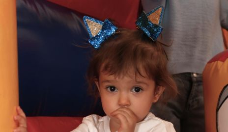  Julia Lárraga.