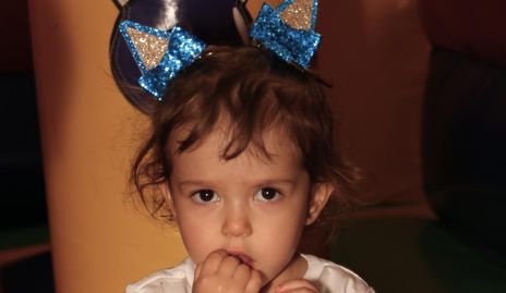  Julia Lárraga.