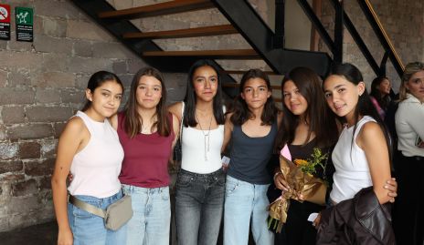  Paulina Romero, Camila Fausto, Natalia Grimaldo, Andrea Ramos, Adriana y Costanza Durán. 
