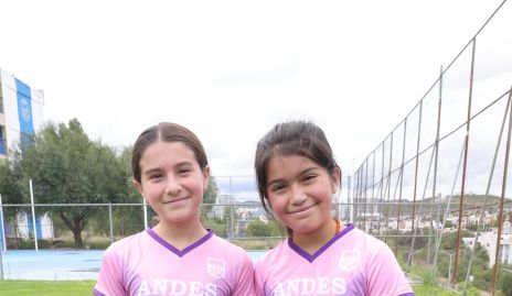  Pía Rueda e Isabela Vallejo.
