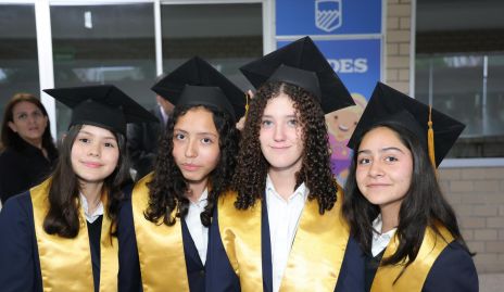 Lía, Paola, Sofí y Ana Jo.