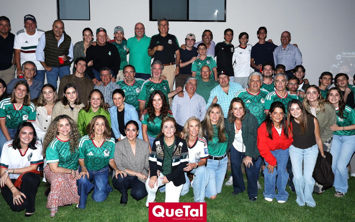 AMIGOS SE REUNEN PARA VER M&Eacute;XICO VS COREA