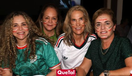  Gabriela Serment, Chuyita Malo, Claudia Quiroz y Adriana Carrera.