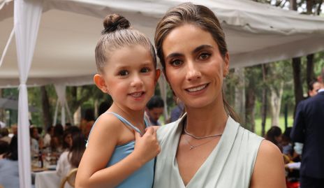  Eugenia Abud y Lorena Andrés.