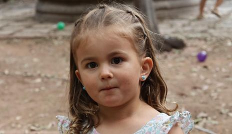 Lorenza Abud.