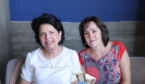 Ana Patricia Ordoñez y Laura Valle.