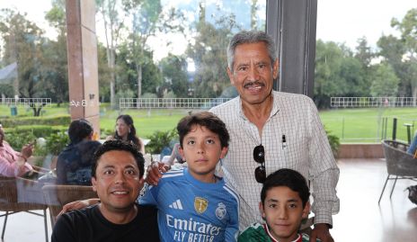  Clemente Guerrero, Mauricio Guerrero, Clemente Guerrero y Diego Guerrero.