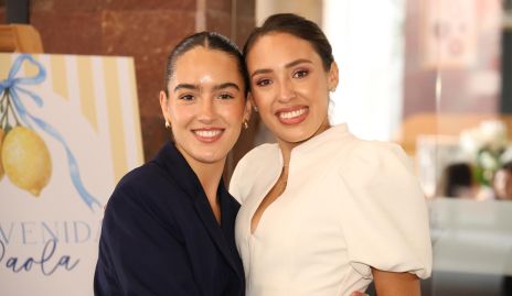 Pía Benavente y Paola Ascanio.