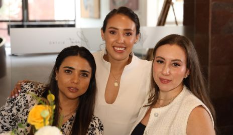  Sofía Villegas, Paola Ascanio y Paty De Antuñano.