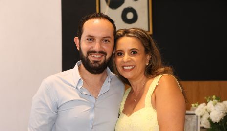  Eduardo Zepeda con su mamá Erika Rodríguez.