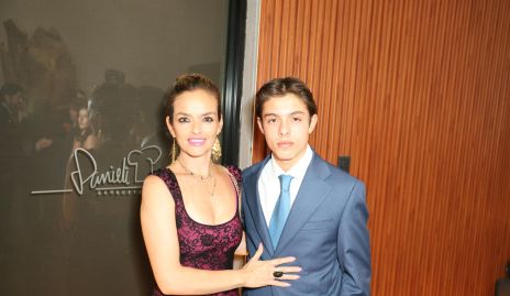  Verónica Alvarado y Arturo González.