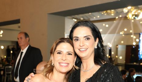  Nelly Esper y Maricel Gutiérrez.