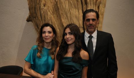  Martha Gaviño, Martina y Gonzalo Ávila.