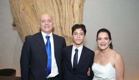 Mauricio Sarquis, Mauricio Sarquis y Gabriela Suárez.