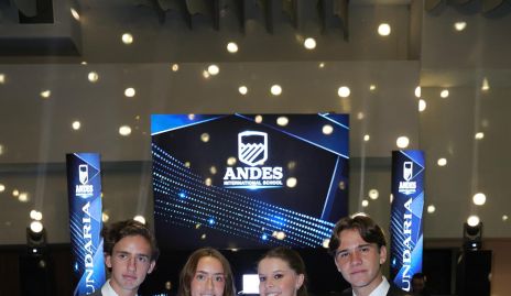  Diego, Paula, Dani y Juan Carlos.