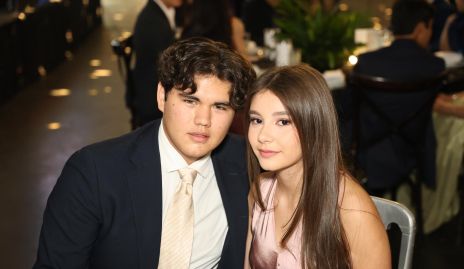  Salvador y Paula.