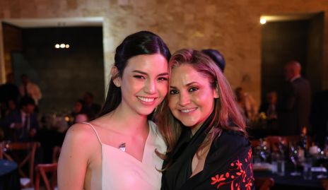  Ana de la Rosa y Jacqueline Echegaray.