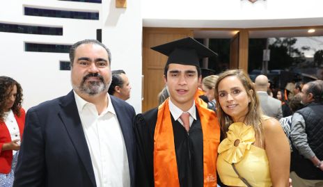  Juan José Leos, Juan José Leos y Paty Estrada.