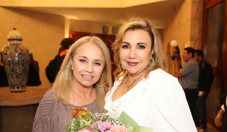  María Fernanda Río de la Loza y Claudia García.