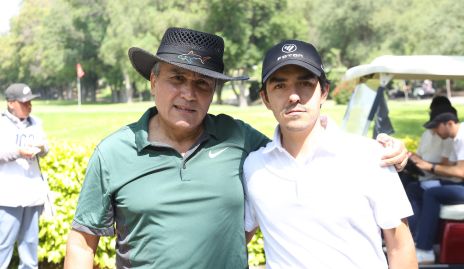  Arturo González y Arturo González Jr.