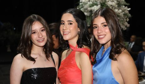  Vale Galán, Daira Andrew y Mariel Andrew.