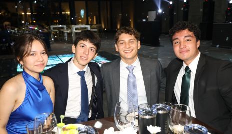  Katia Caldera, Sebastián Hernández, Diego Alvarado y Sotelo Rivera.