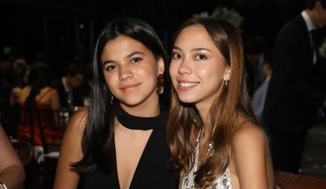  Anapau Mercado y Renata Cuevas.
