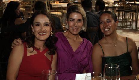  Johana Gutiérrez, Sofía Velasco y Carolina Avila.
