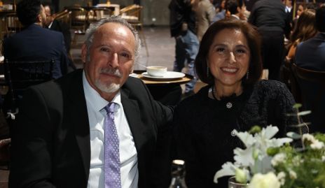  Ignacio Reyes y Montserrat Martell.