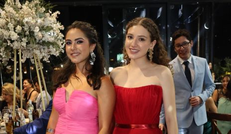  Elsa Lomas y Valeria Torres.