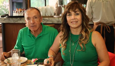   Jame Díaz Infante y Florencia de Díaz Infante.