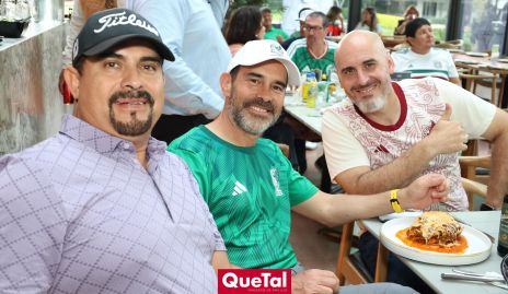  Raúl Garza, Humberto Santiago y  Sergio Mendoza.