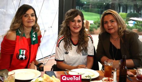  Martha Ortiz, Lilian Dorador y Arisbé Huerta.