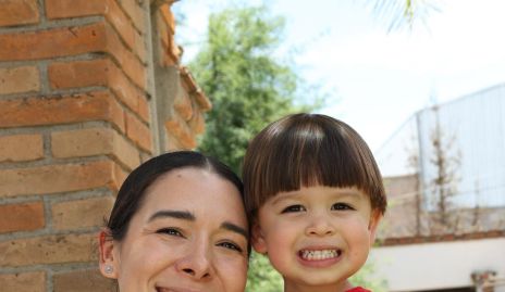  Álvaro Gómez y Michelle Cano.